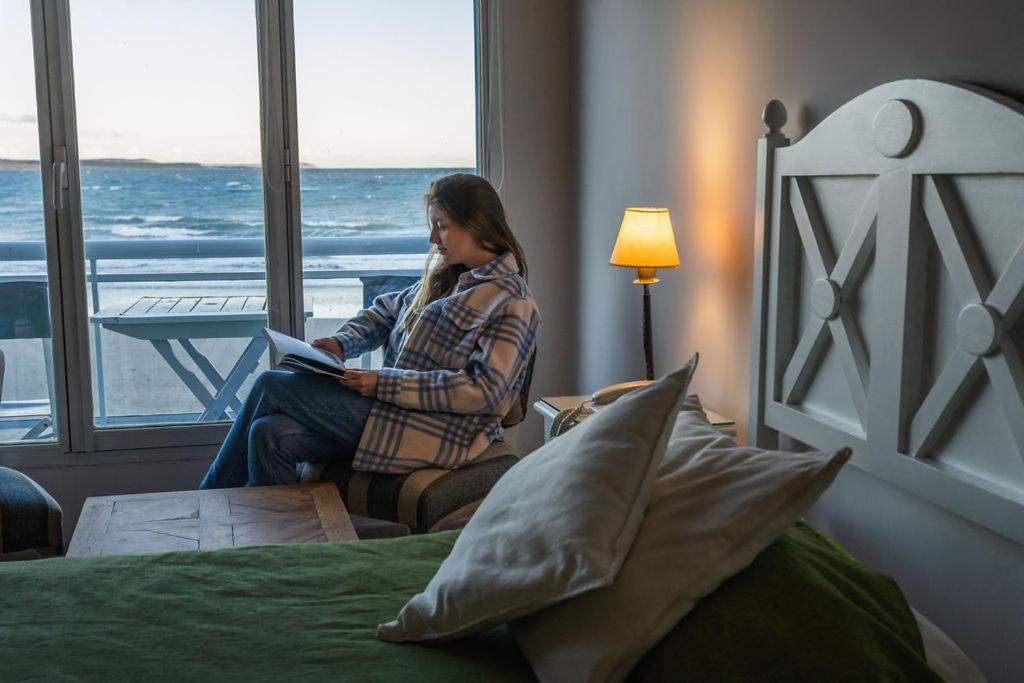 Rayentray Las Restingas Hotel De Mar Puerto Pirámides Eksteriør billede